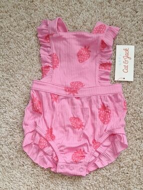 Cat & Jack Pink Strawberry Ribbed Infant Romper 0-3m
